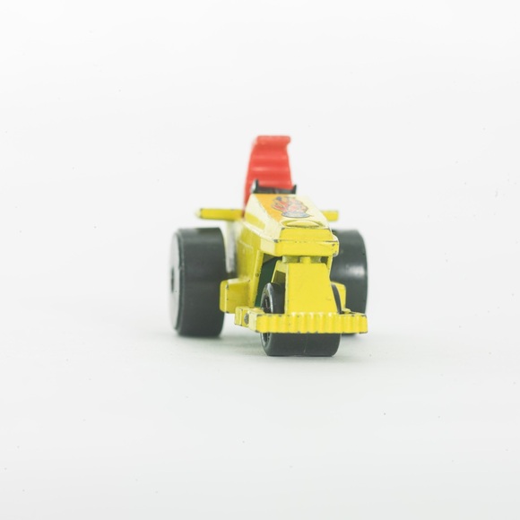 Vintage 1973 Lesney Matchbox Superfast Rod Roller No. 21 Yellow Die Cast Toy - Picture 4 of 4